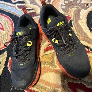 Hoka One One tennis shoes size 9 worn a few times in good condition.